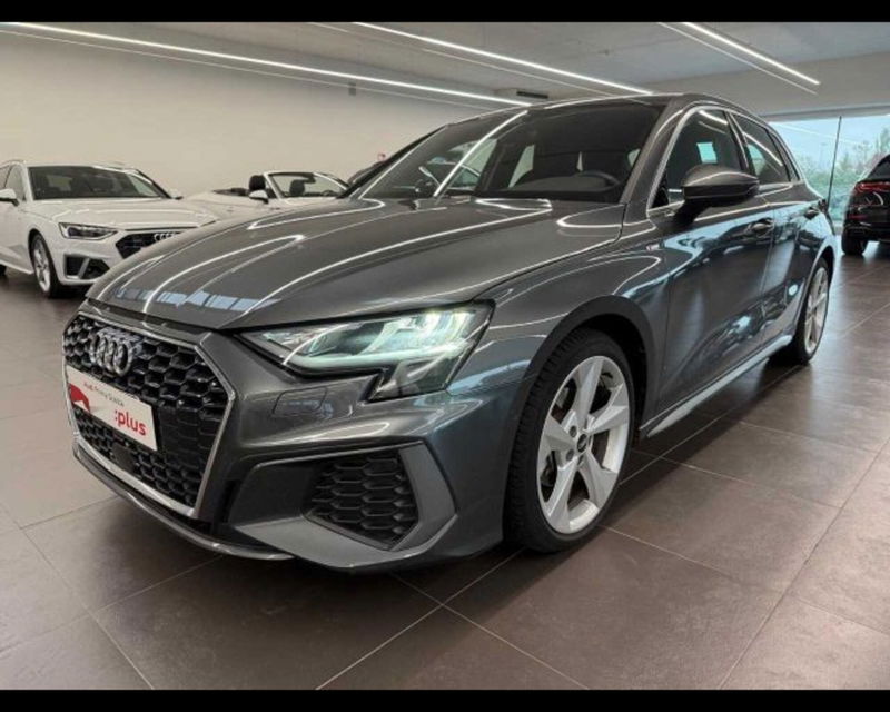 Audi A3 Sportback 30 TDI S tronic S line edition del 2022 usata a Castenaso