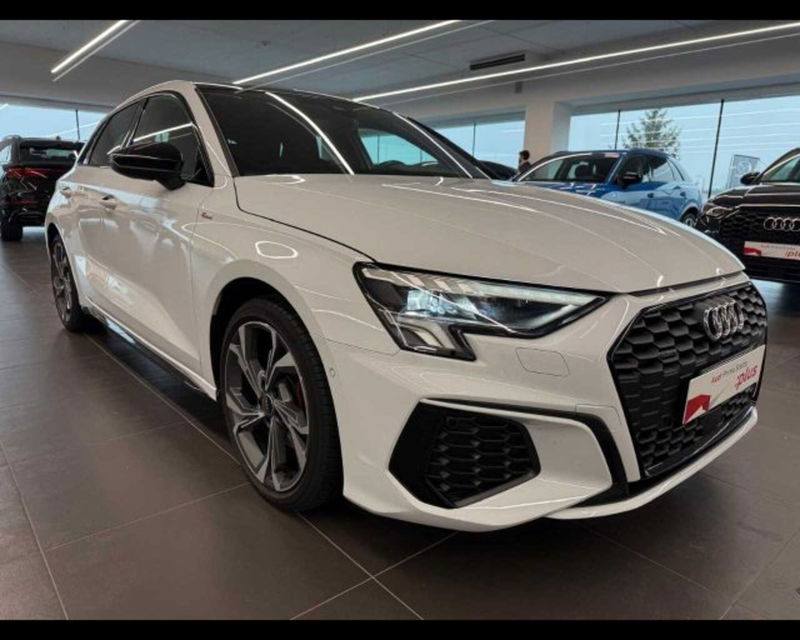 Audi A3 Sportback 40 TDI quattro S tronic S line edition del 2023 usata a Castenaso