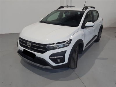 Dacia Sandero Stepway 1.0 TCe 100 CV ECO-G Comfort del 2022 usata a Asti