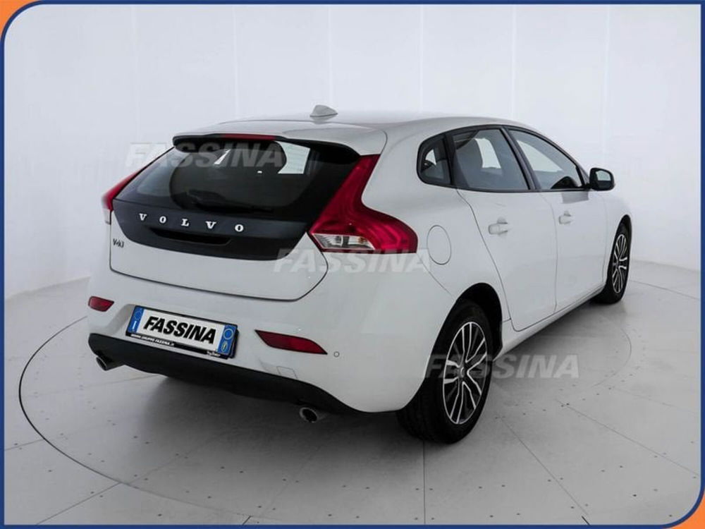 Volvo V40 usata a Milano (6)