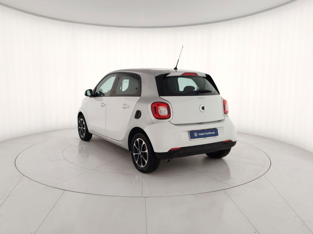 smart forfour usata a Massa-Carrara (2)