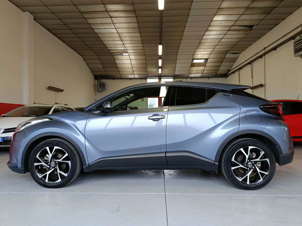 Toyota Toyota C-HR usata a Monza e Brianza (4)