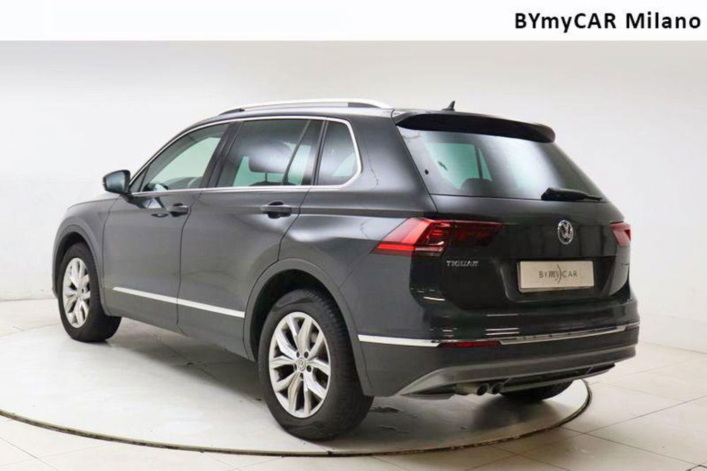 Volkswagen Tiguan usata a Milano (2)