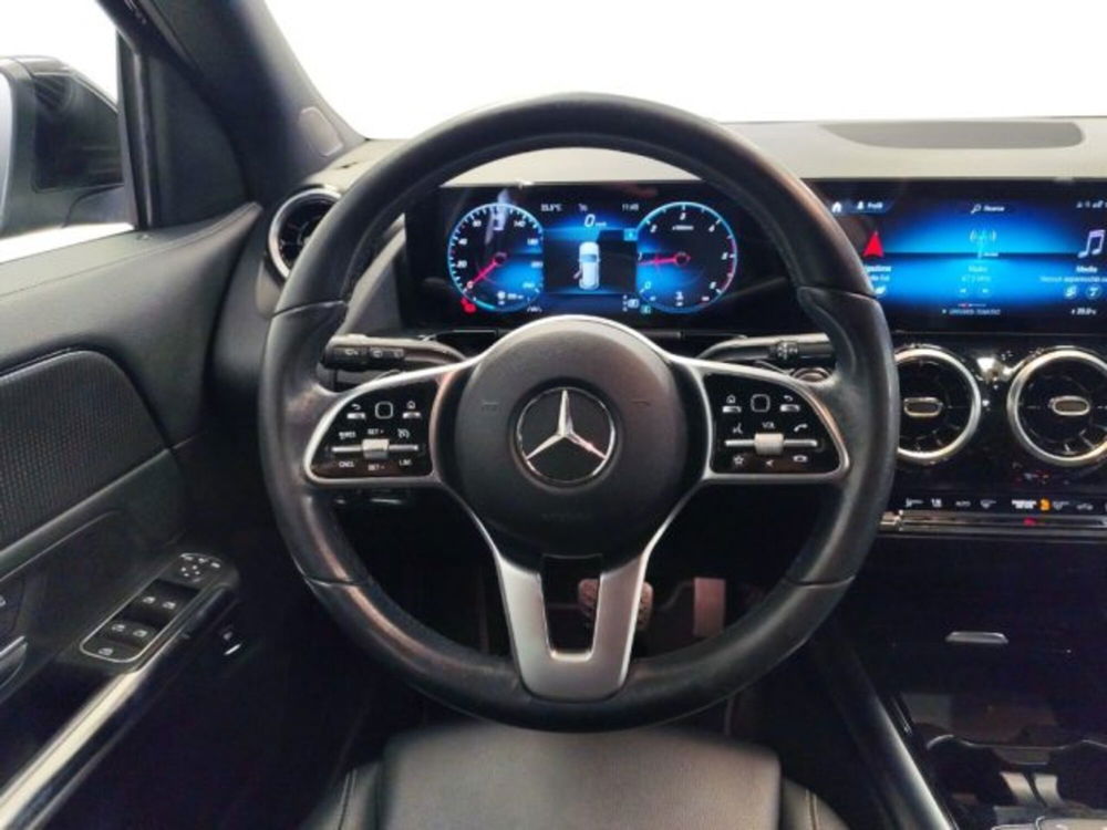 Mercedes-Benz GLA SUV usata a Modena (7)