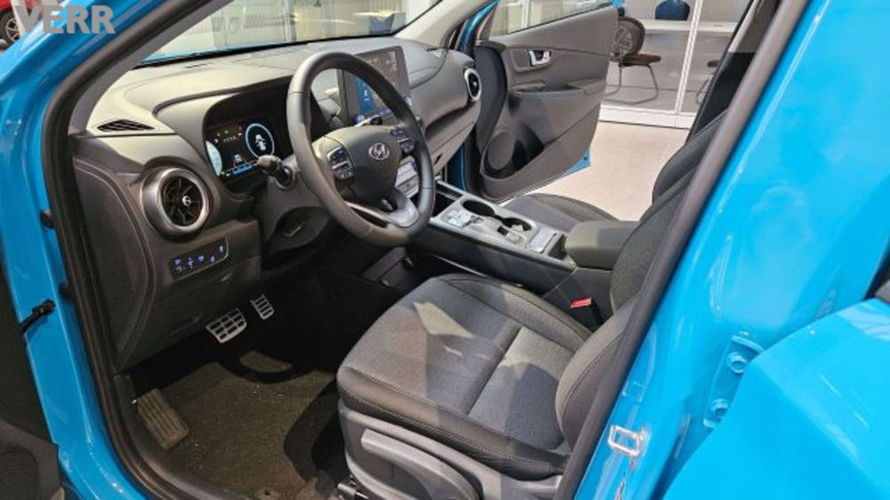 Hyundai Kona nuova a Milano (13)