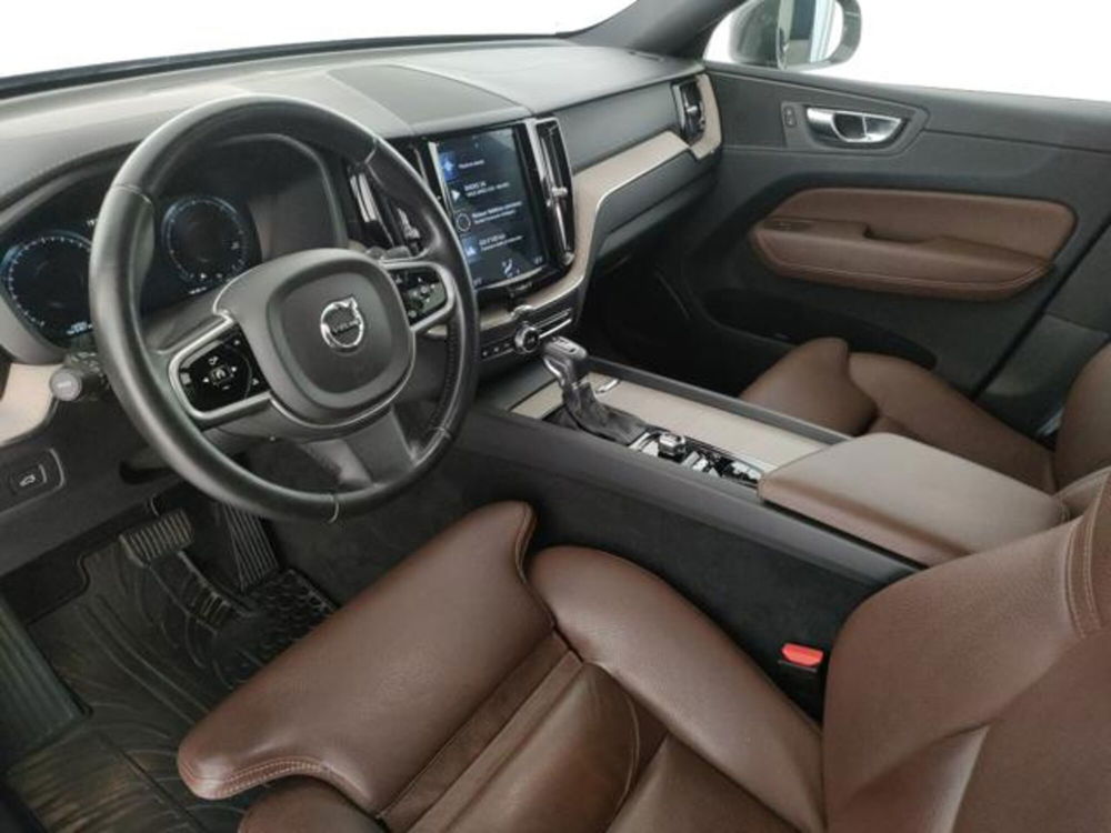 Volvo XC60 usata a Modena (11)