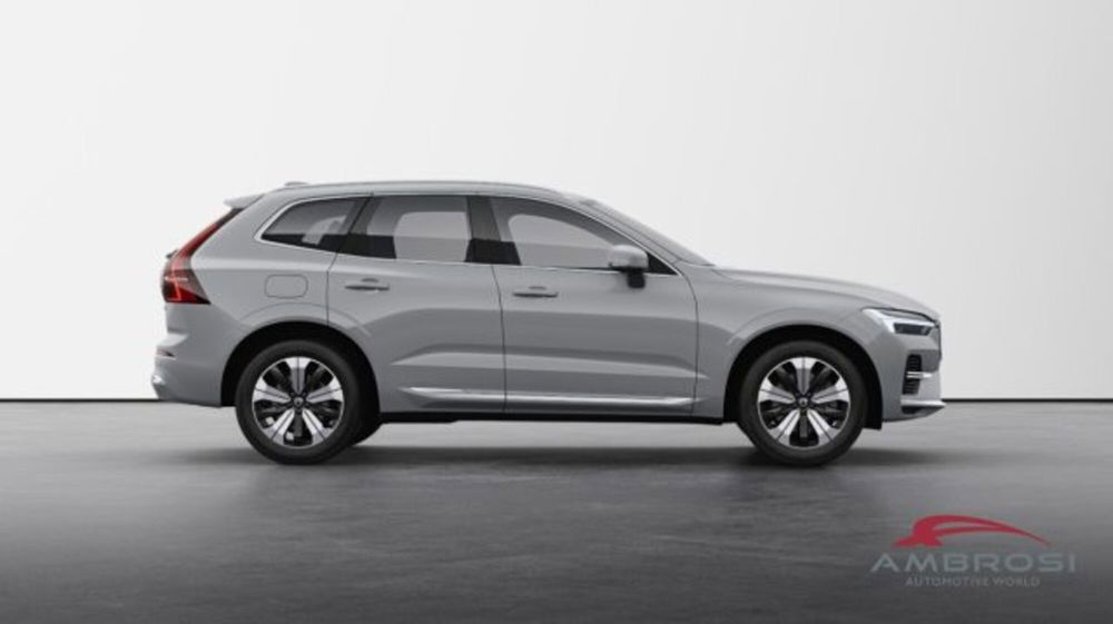 Volvo XC60 nuova a Perugia (4)