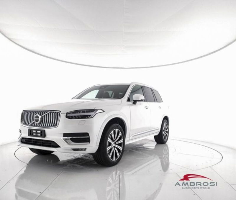 Volvo XC90 B5 AWD automatico 7 posti Plus Bright  nuova a Corciano