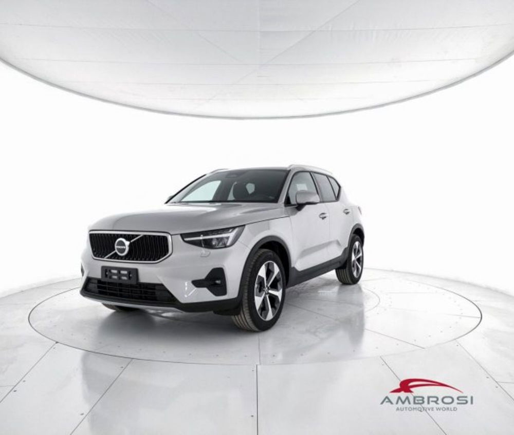 Volvo XC40 nuova a Perugia