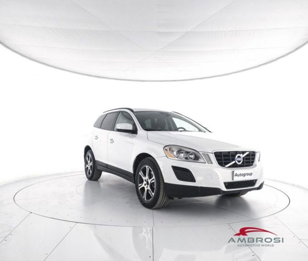 Volvo XC60 usata a Perugia (2)