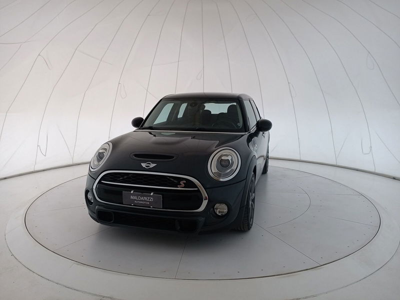 MINI Mini 2.0 Cooper SD Hype 5 porte del 2018 usata a Bari