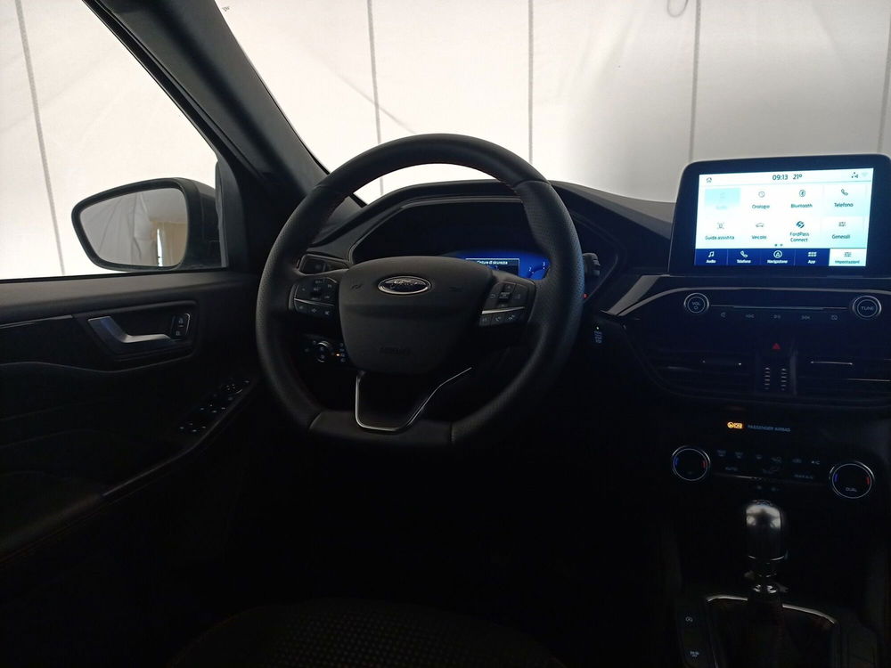 Ford Kuga usata a Bari (9)