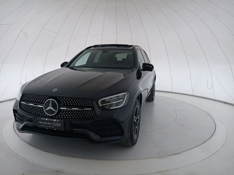 Mercedes-Benz GLC SUV 300 de 4Matic EQ-Power Premium del 2021 usata a Bari