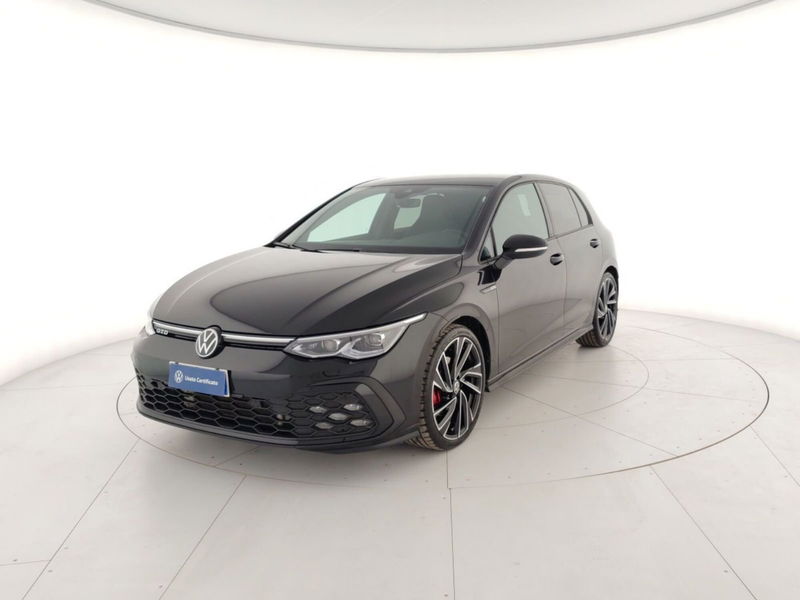 Volkswagen Golf 2.0 TDI GTD DSG del 2024 usata a Massa