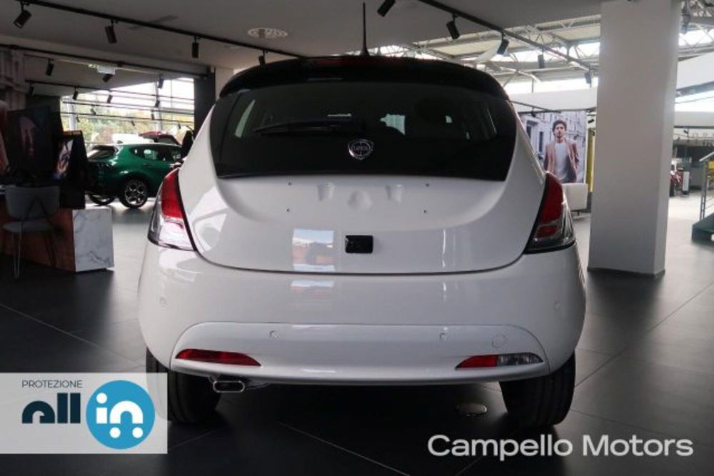 Lancia Ypsilon nuova a Venezia (4)