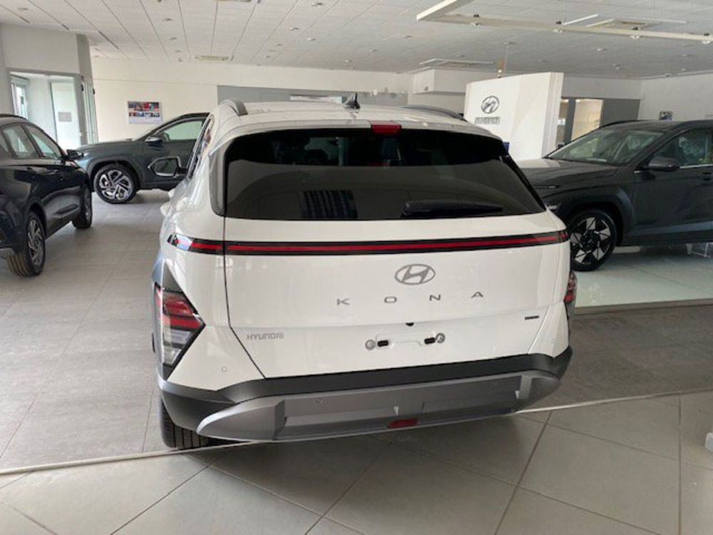 Hyundai Kona nuova a Benevento (5)