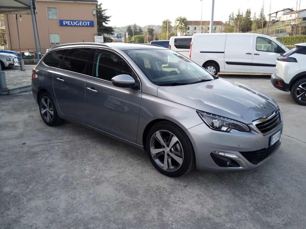 Peugeot 308 SW usata a Asti (2)