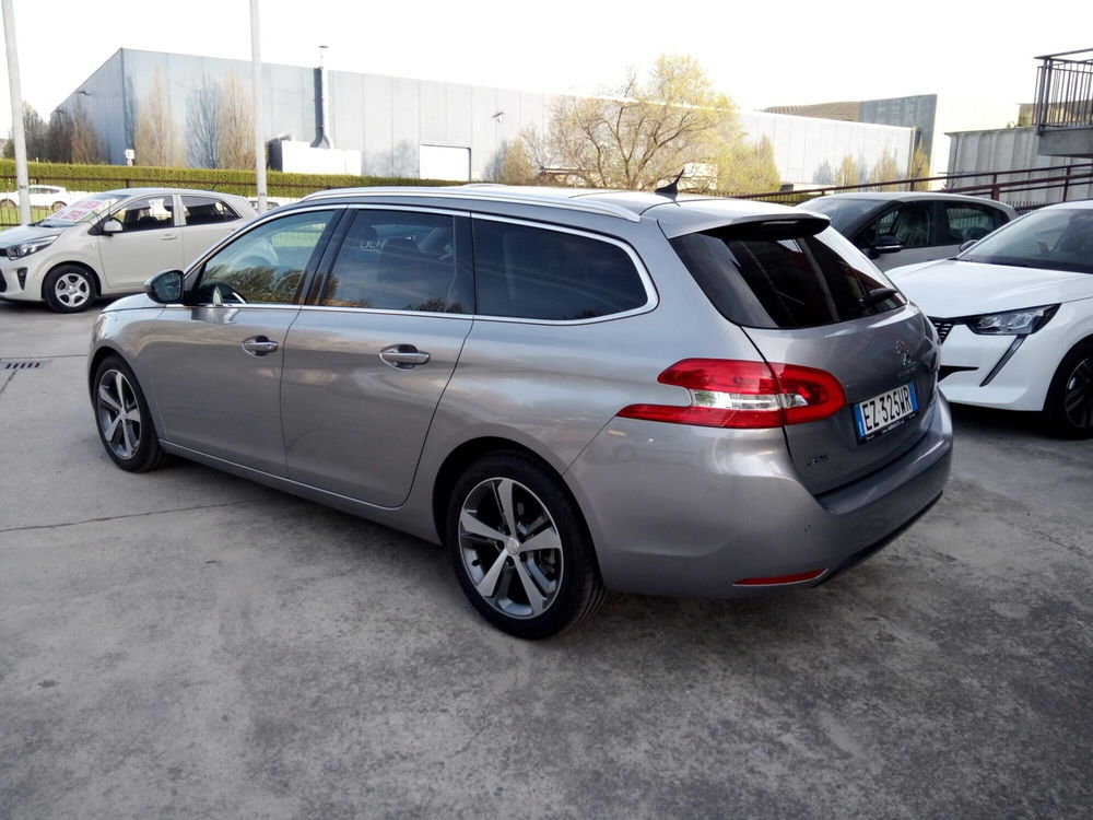 Peugeot 308 SW usata a Asti (3)