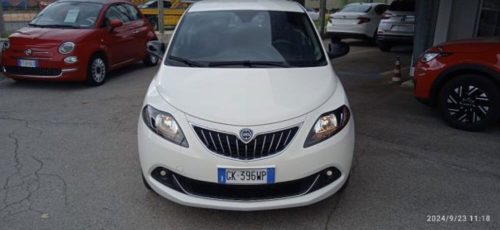 Lancia Ypsilon usata a Frosinone (6)