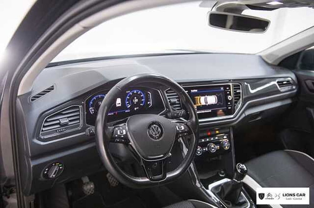 Volkswagen T-Roc usata a Lodi (9)