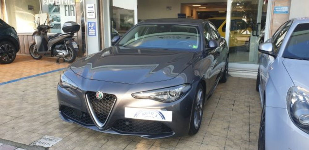 Alfa Romeo Giulia usata a Imperia