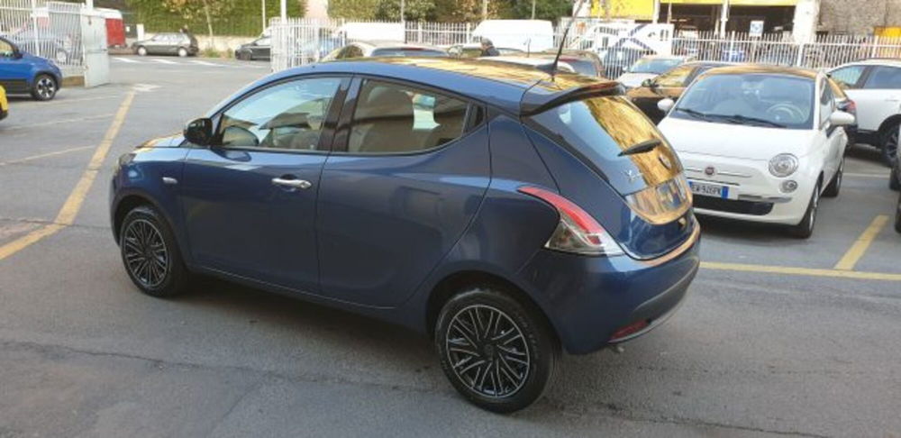 Lancia Ypsilon nuova a Imperia (4)