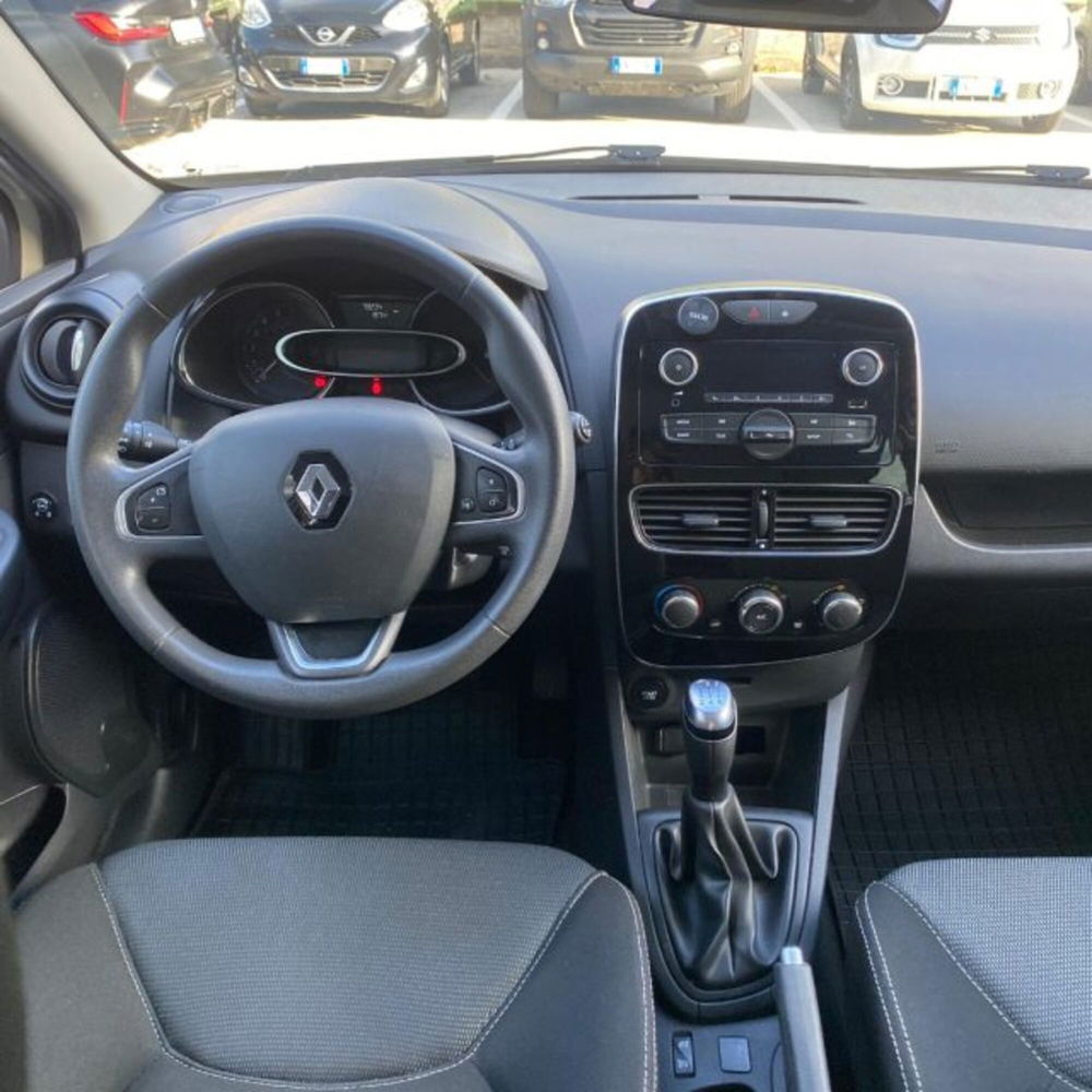 Renault Clio usata a L'Aquila (7)