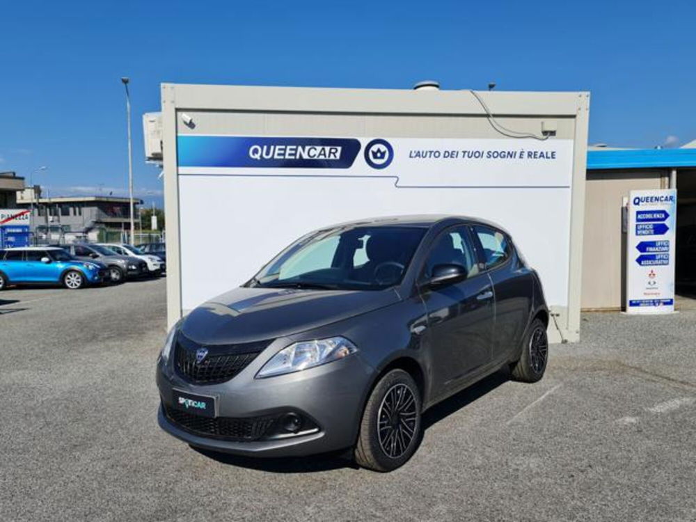 Lancia Ypsilon nuova a Torino (15)