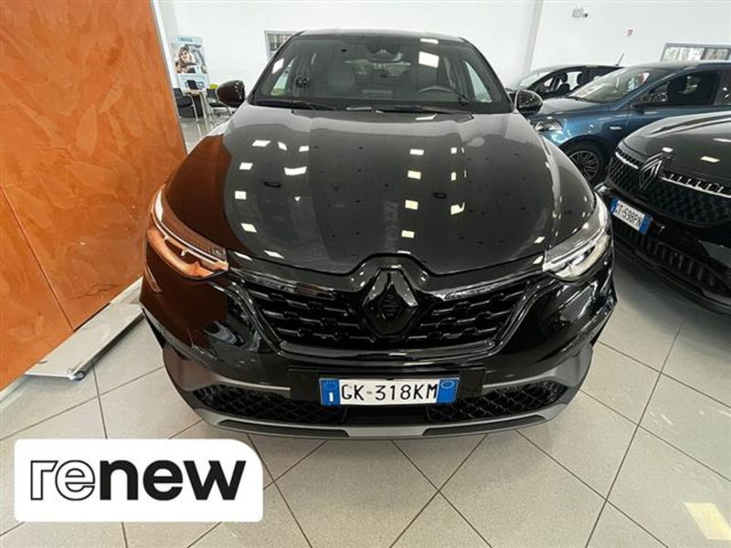 Renault Arkana 1.6 full hybrid Esprit Alpine 145cv del 2023 usata a Brindisi