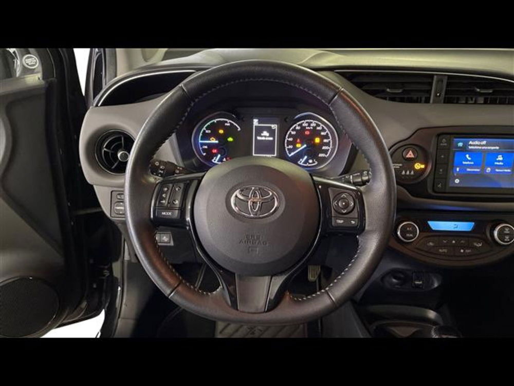 Toyota Yaris Cross usata a Varese (6)