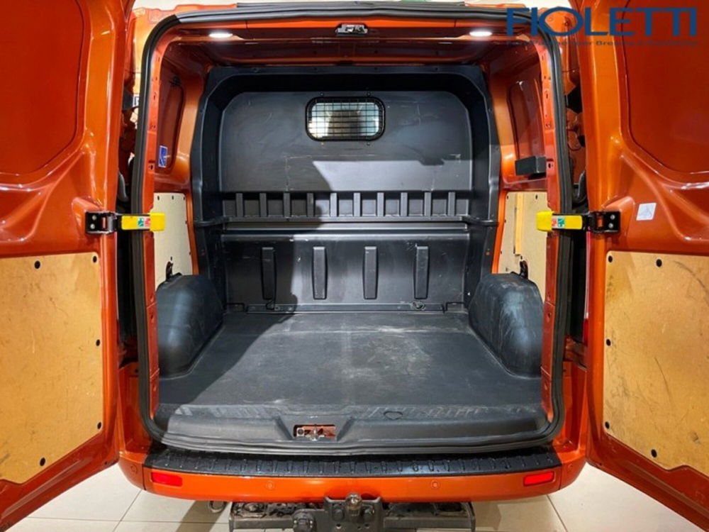 Ford Transit Custom Furgone usata a Brescia (13)