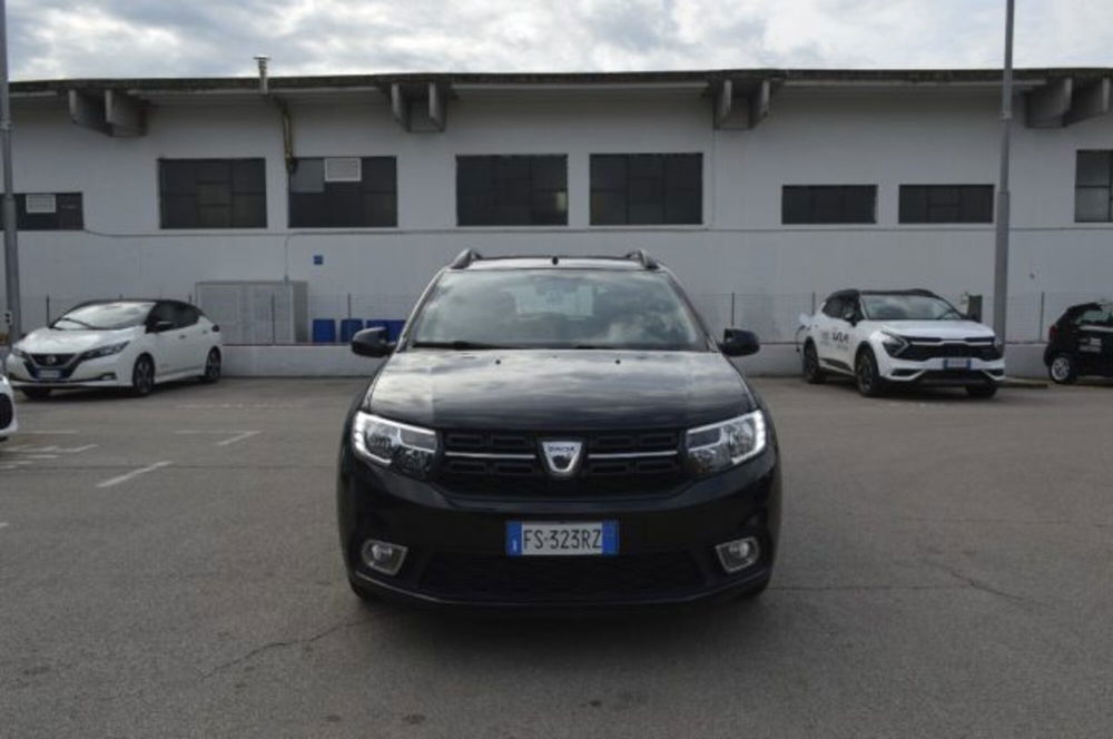 Dacia Logan usata a Latina (2)