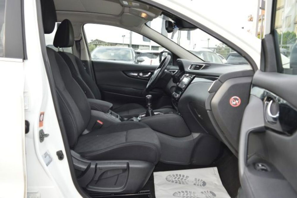 Nissan Qashqai usata a Latina (8)