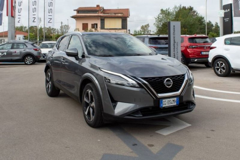 Nissan Qashqai MHEV 140 CV Premiere Edition del 2021 usata a Fondi