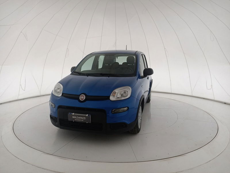 Fiat Panda 1.0 firefly hybrid s&amp;s 70cv 5p.ti del 2024 usata a Bari