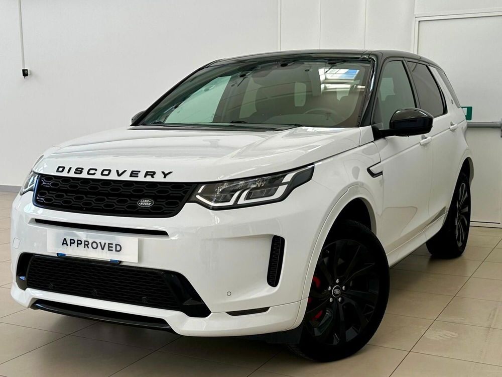 Land Rover Discovery Sport usata a Bari