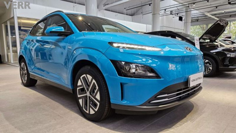 Hyundai Kona EV 39 kWh XTech City nuova a Milano