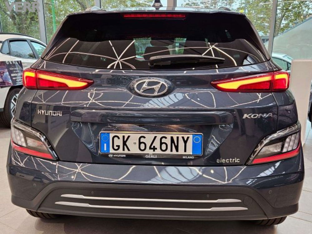 Hyundai Kona nuova a Milano (4)