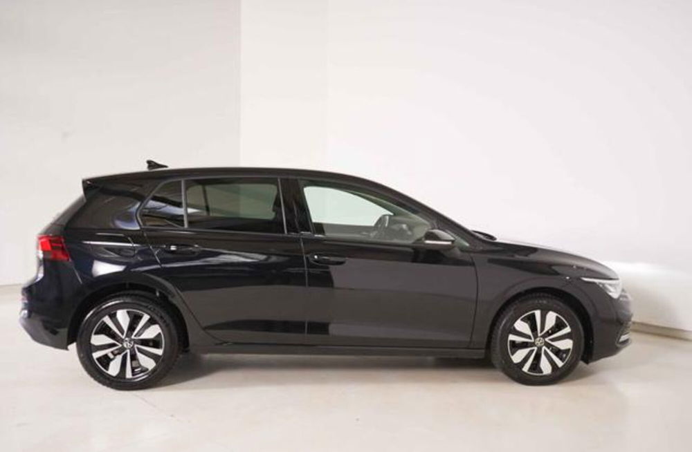 Volkswagen Golf Variant usata a Milano (3)