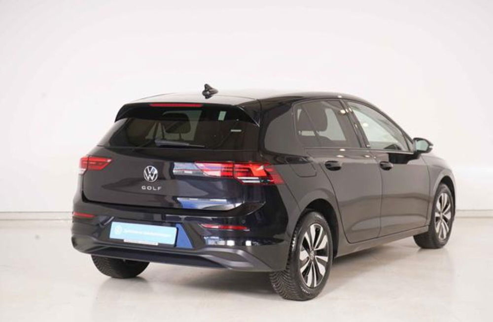 Volkswagen Golf Variant usata a Milano (6)