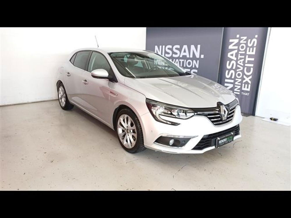 Renault Megane E-Tech Electric usata a Milano (3)