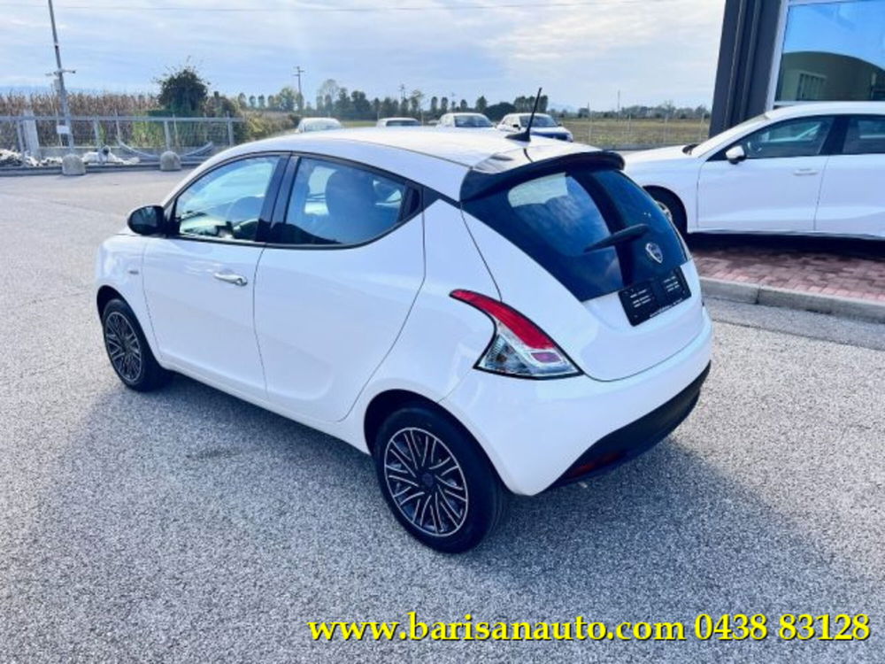 Lancia Ypsilon nuova a Treviso (4)