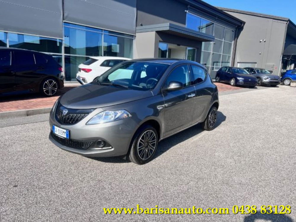 Lancia Ypsilon nuova a Treviso