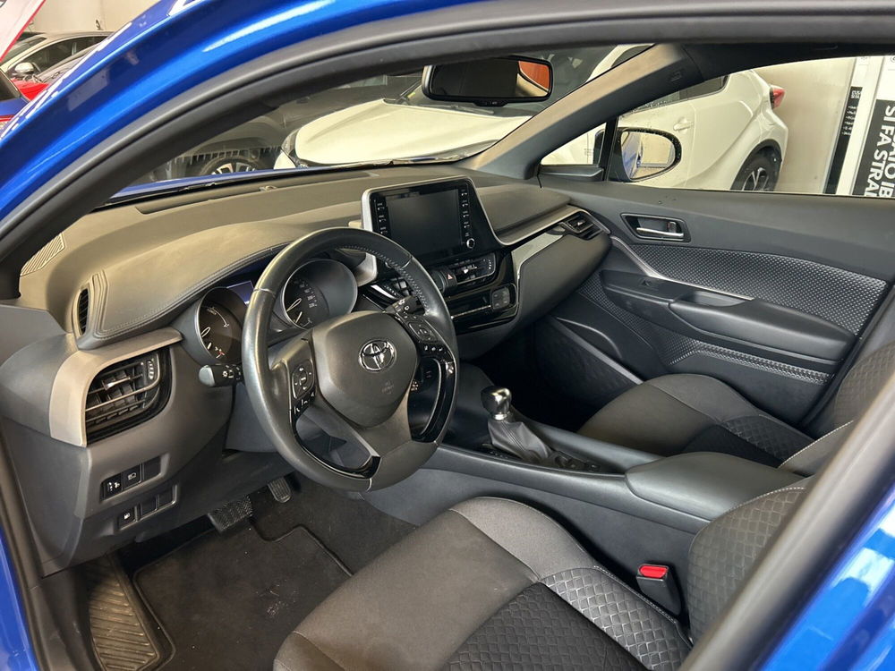 Toyota Toyota C-HR usata a Bergamo (18)