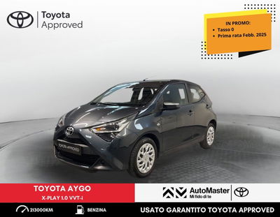 Toyota Aygo Connect 1.0 VVT-i 72 CV 5 porte x-play del 2021 usata a Ferrara