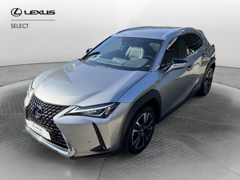 Lexus UX usata a Como