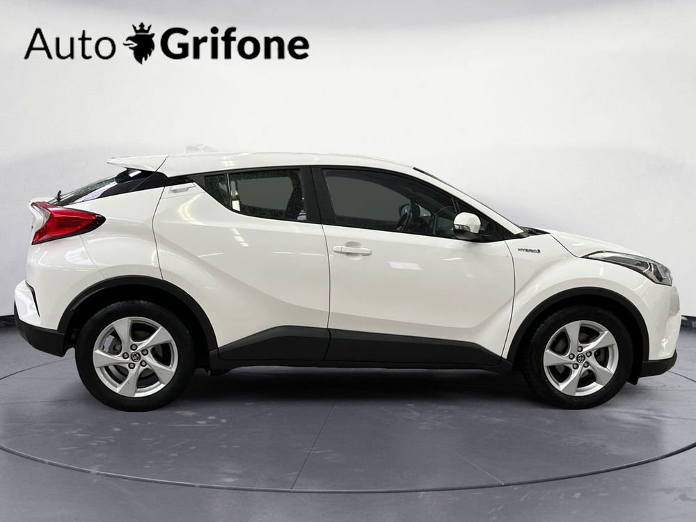 Toyota Toyota C-HR usata a Modena (6)