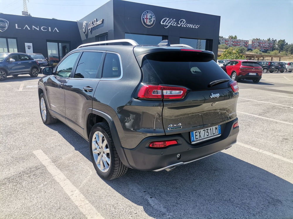 Jeep Cherokee usata a Matera (6)