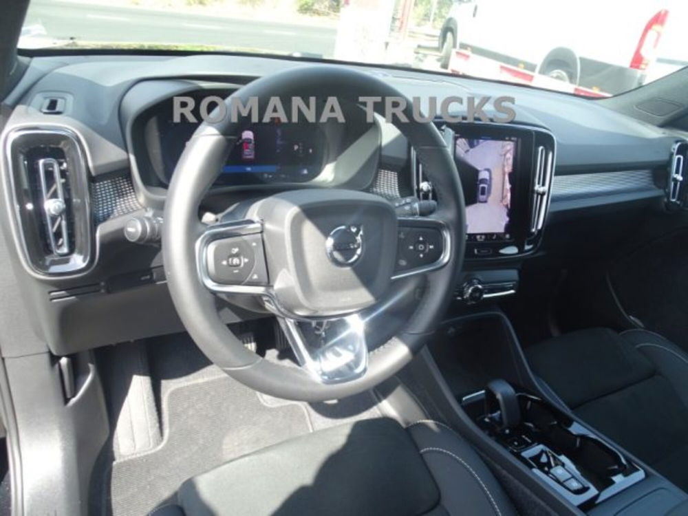 Volvo XC40 usata a Roma (12)