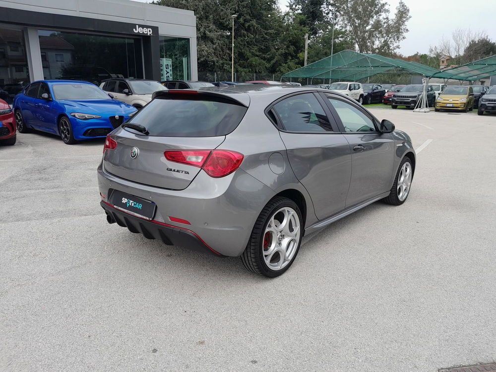 Alfa Romeo Giulietta usata a Ancona (5)